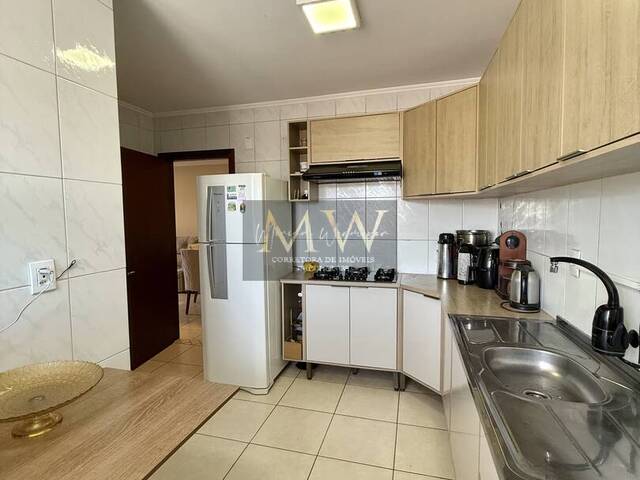 #101 - Apartamento para Venda em Venâncio Aires - RS - 2