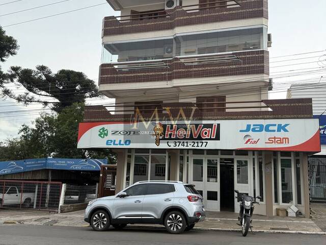 #105 - Apartamento para Venda em Venâncio Aires - RS - 2